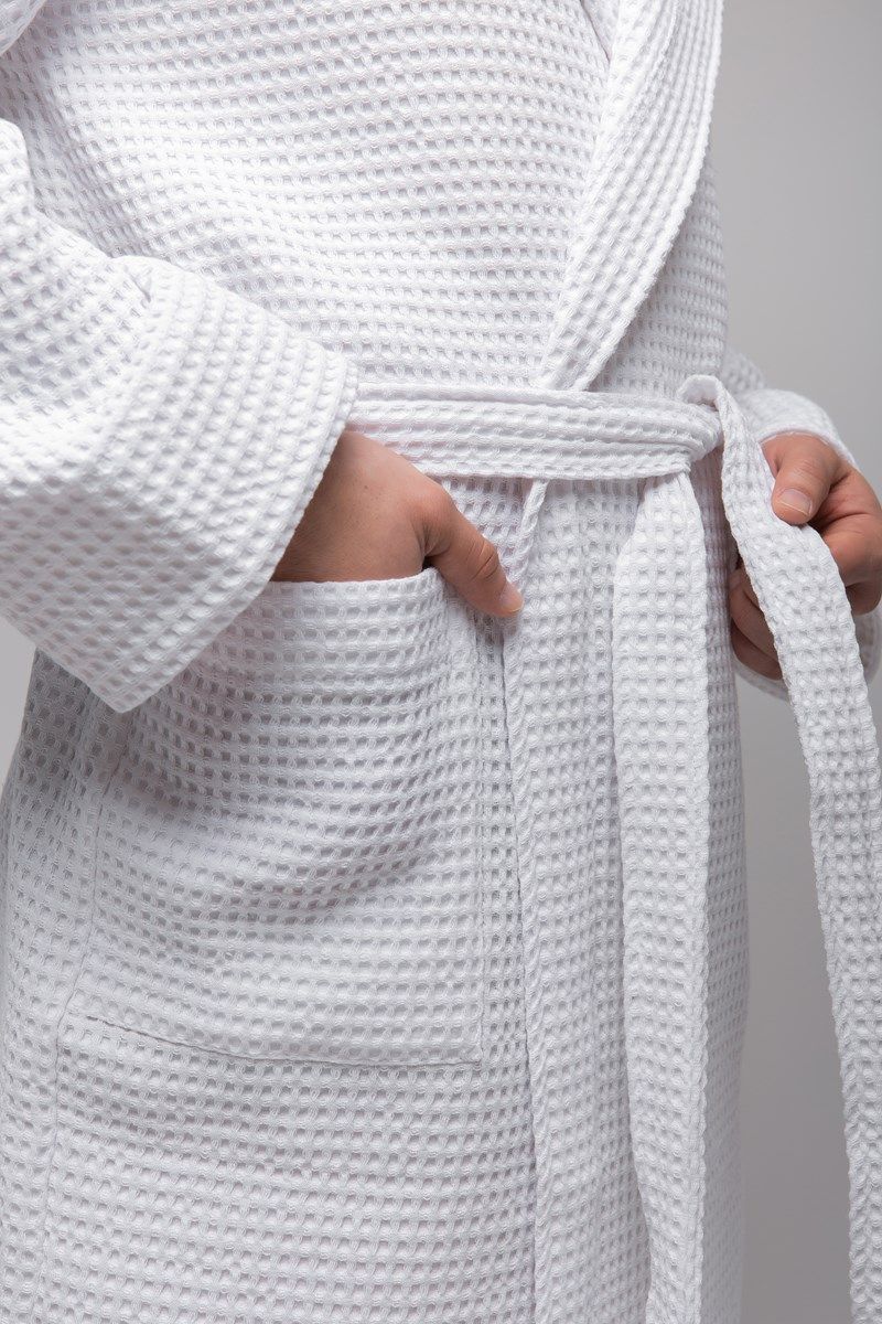 снимок Халат вафельный PandaHug Оrlando белый с капюшоном от магазина BIO-TEXTILES ОПТ