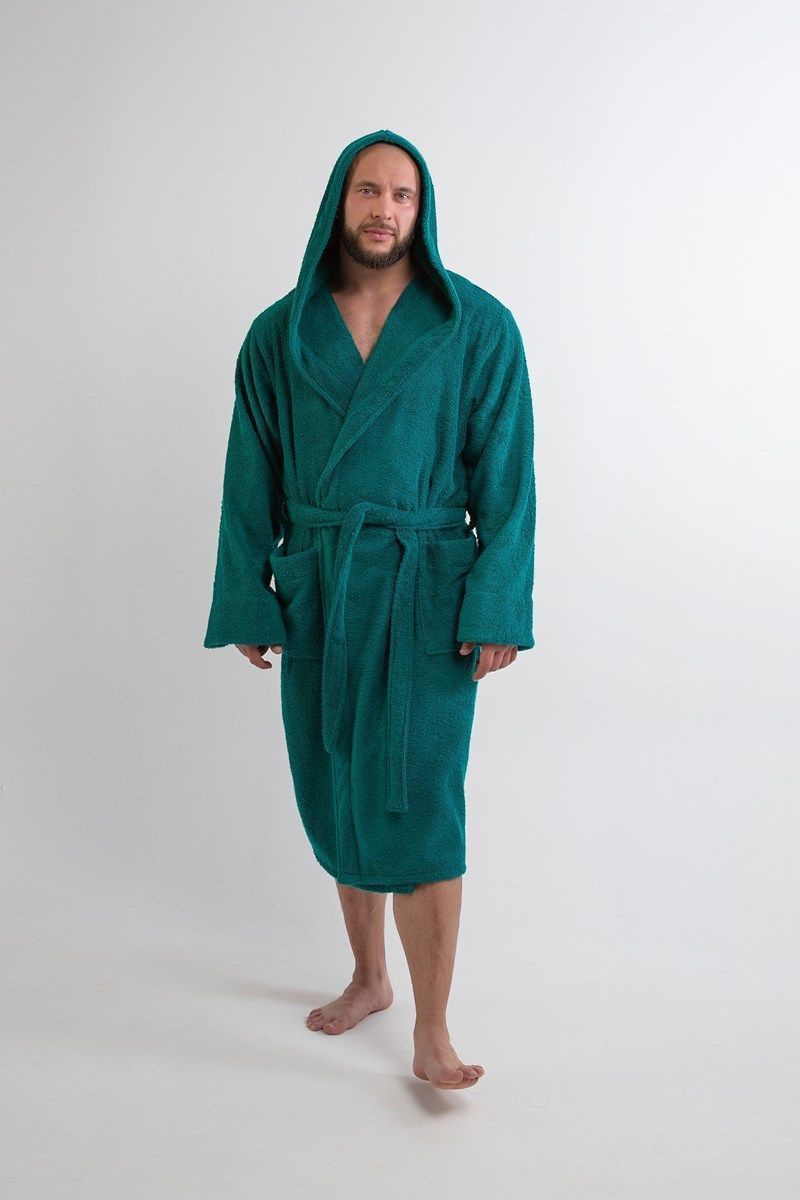 снимок Халат махровый с капюшоном, изумруд с вышивкой от магазина BIO-TEXTILES ОПТ
