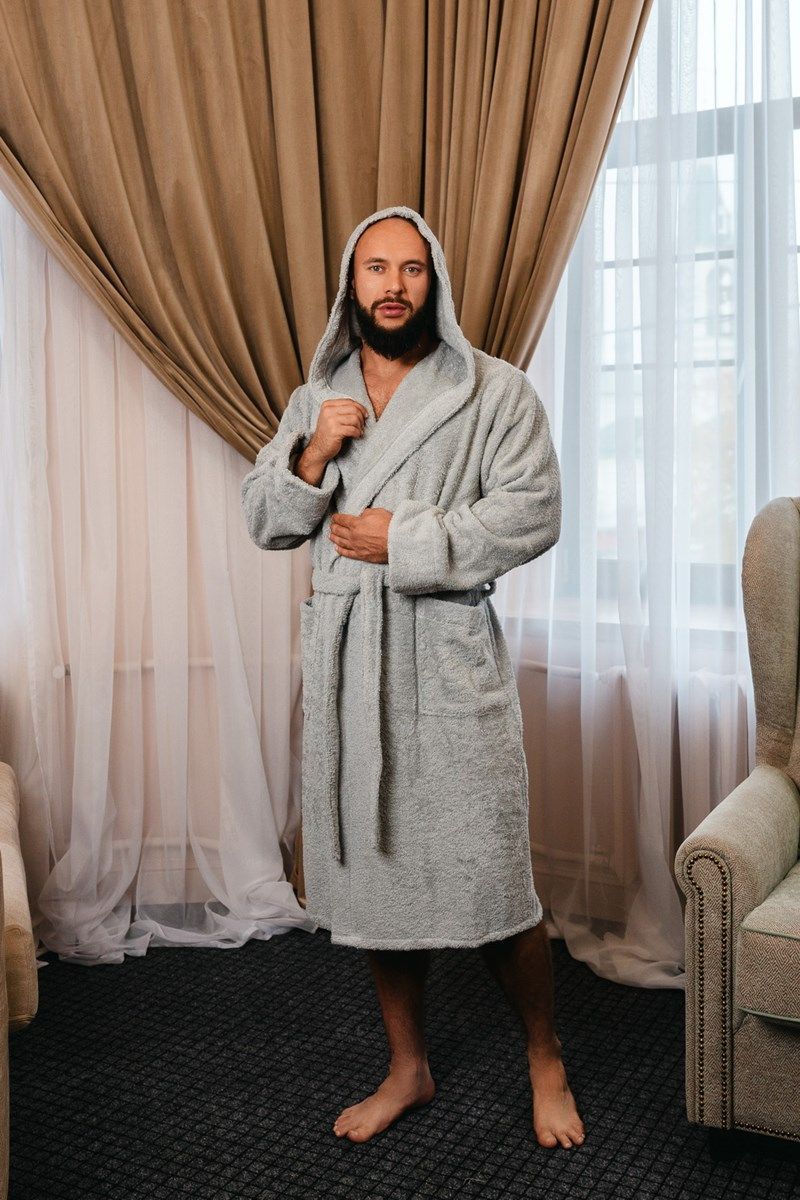 снимок Халат махровый с капюшоном, серый от магазина BIO-TEXTILES ОПТ