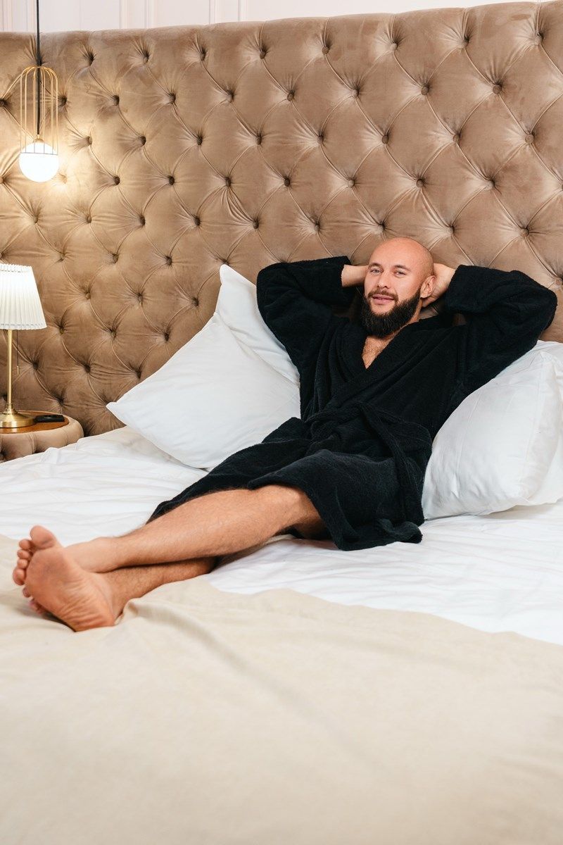 снимок Халат махровый мужской черный от магазина BIO-TEXTILES ОПТ