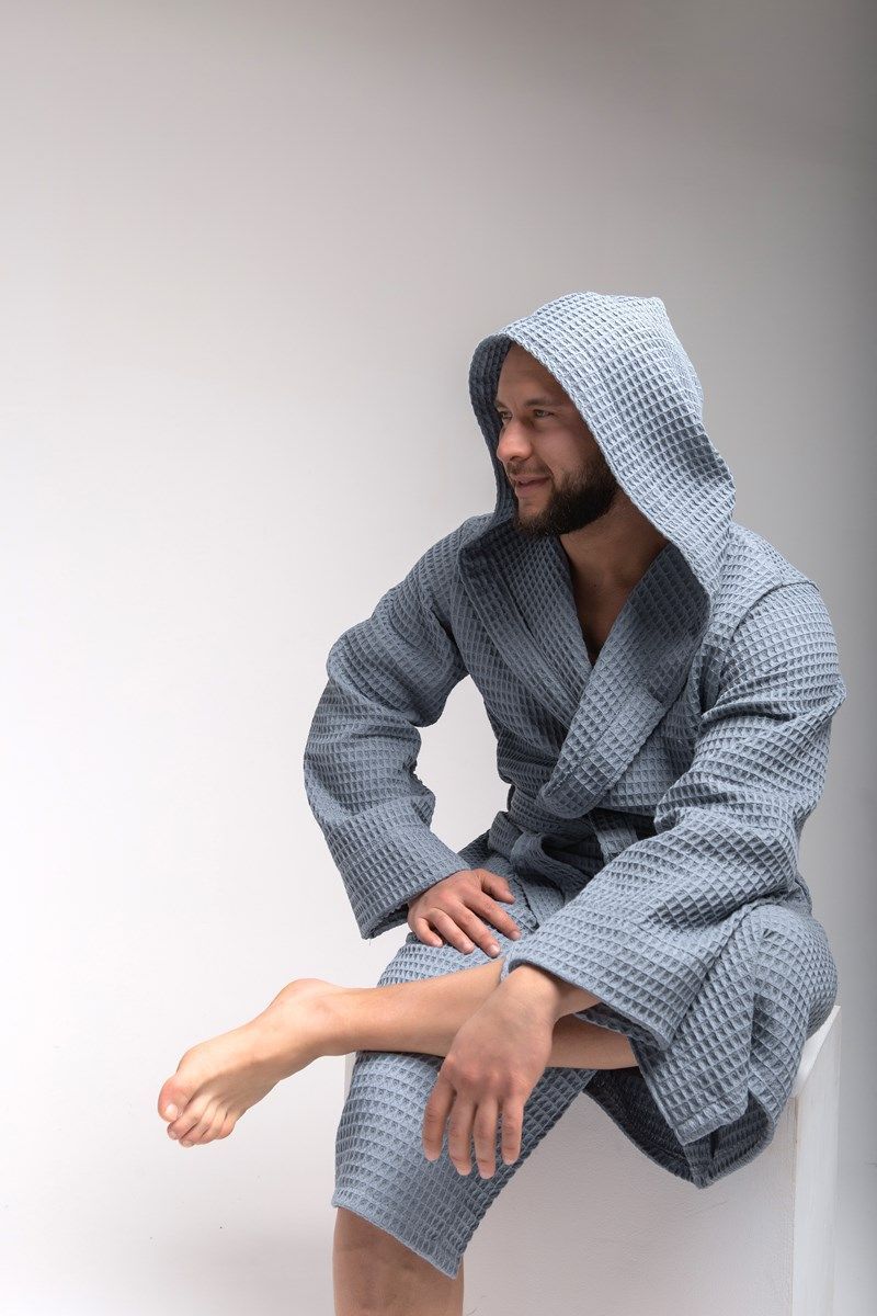 снимок Халат вафельный PandaHug Оrlando серый с капюшоном от магазина BIO-TEXTILES ОПТ