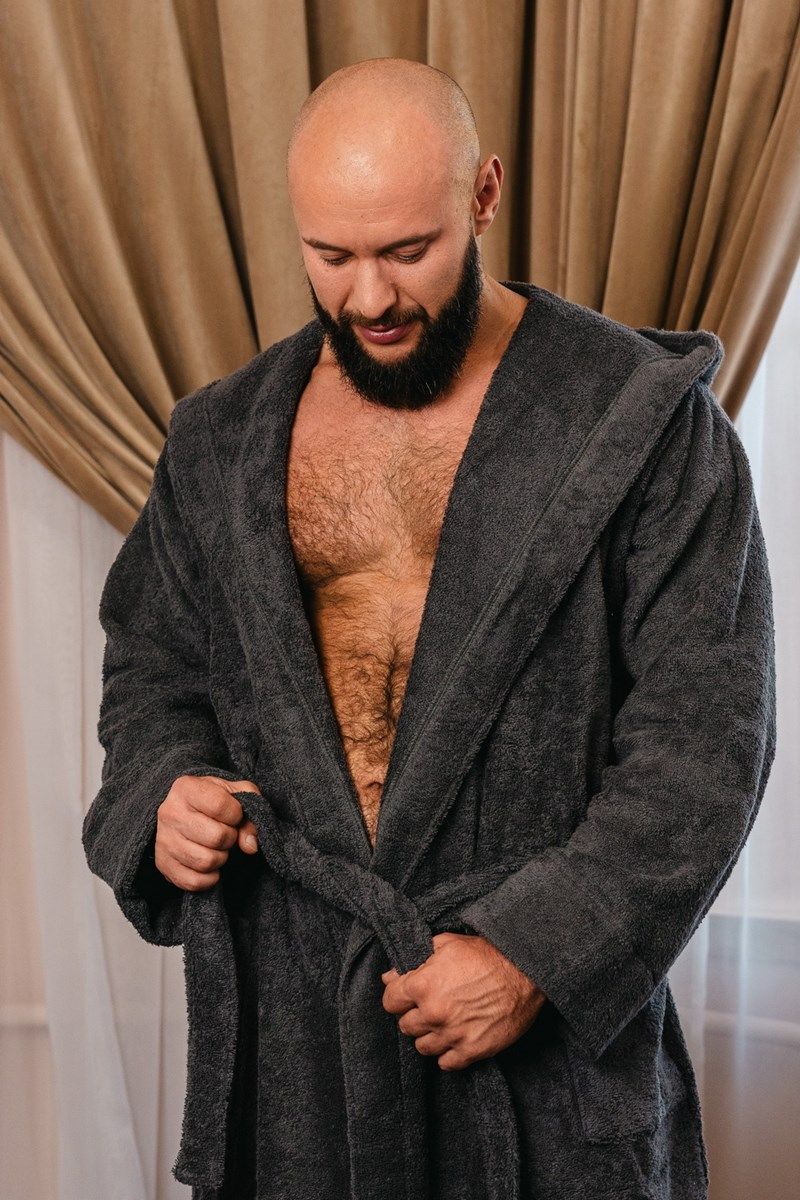 снимок Халат махровый с капюшоном темно-серый от магазина BIO-TEXTILES ОПТ
