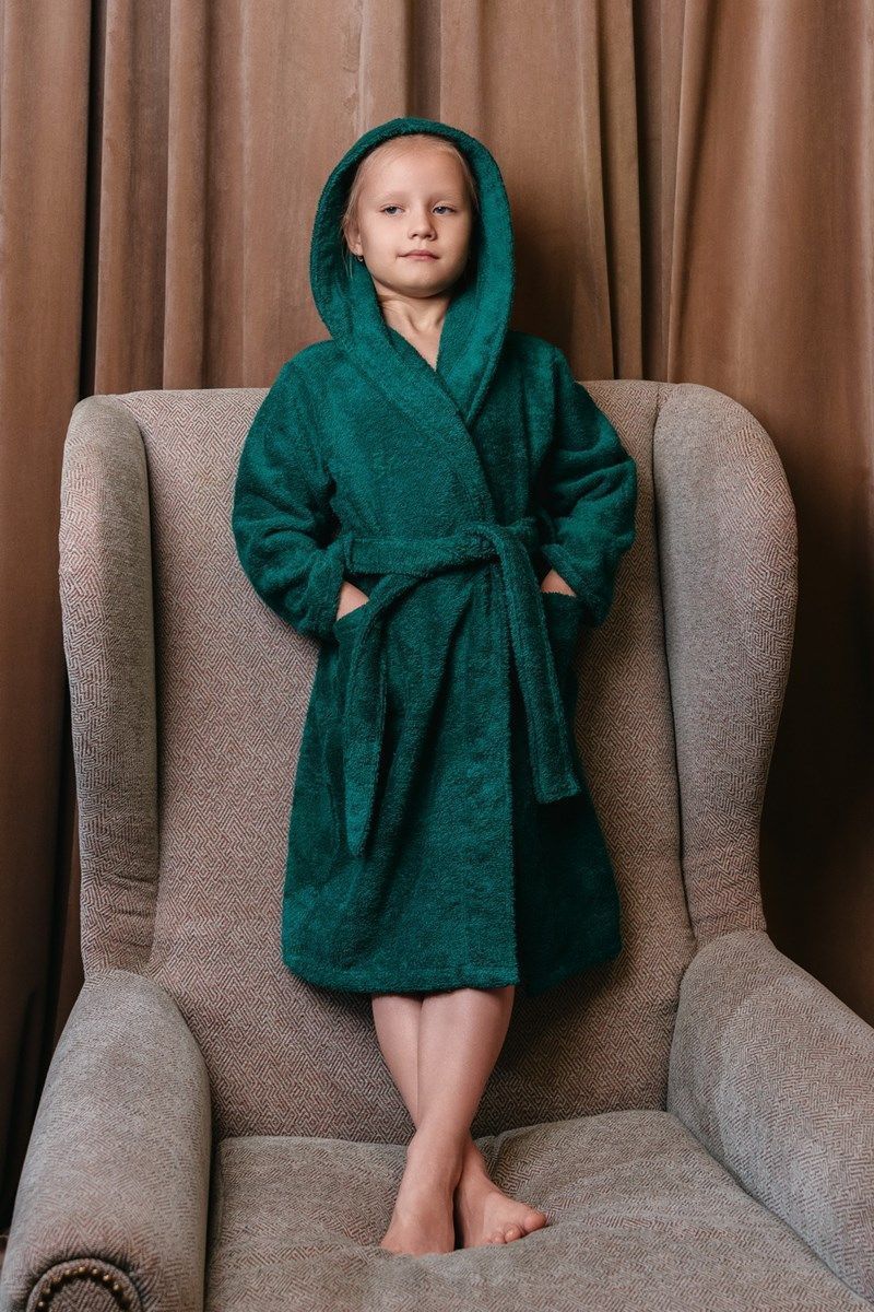 снимок Халат махровый детский с капюшоном изумруд от магазина BIO-TEXTILES ОПТ